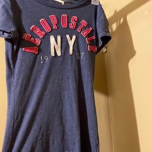 Aeropostale t- shirt size medium